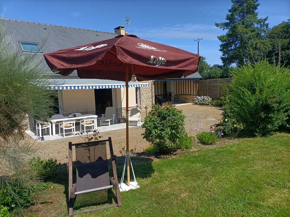La Rezendine Vila Saint-Georges-de-Reintembault 0*,